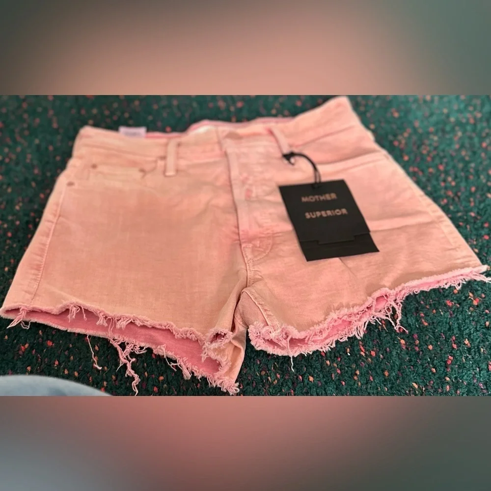 RARE MOTHER NWT The Tomcat Kick Fray Denim Shorts in Into The Midst—26